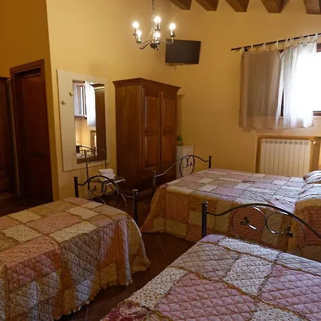 Case Javute * Mandra Capreria